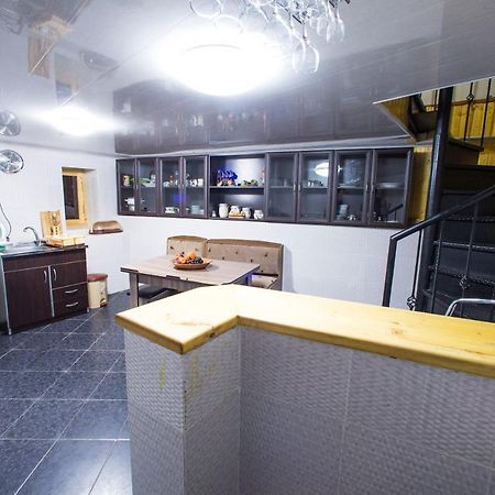 Nikas Apartment Tiflis Dış mekan fotoğraf