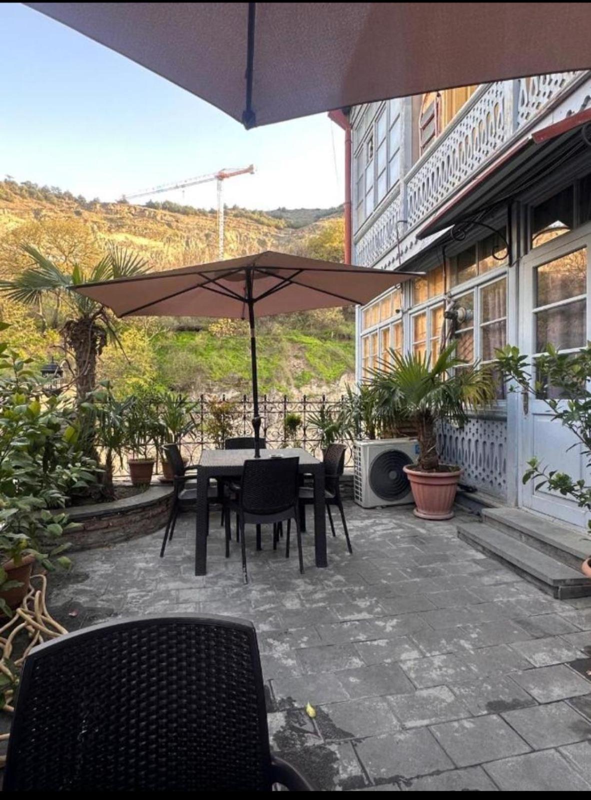 Nikas Apartment Tiflis Dış mekan fotoğraf